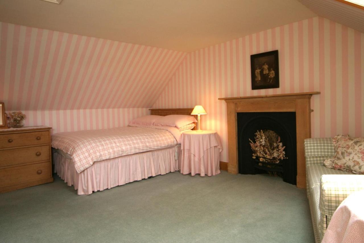 Springburn Cottage Strachur Exterior foto